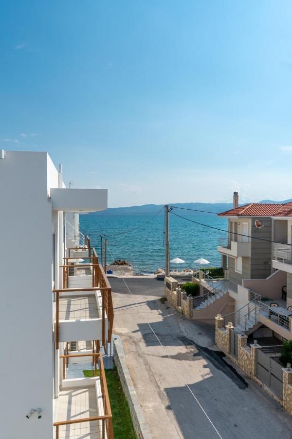 Costa Vasia Boutique Apartments Врахати Экстерьер фото